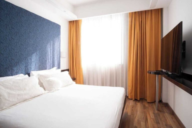 Volo + Hotel Brindisi - Roma - Hotel IMPERATORI da 172.85€