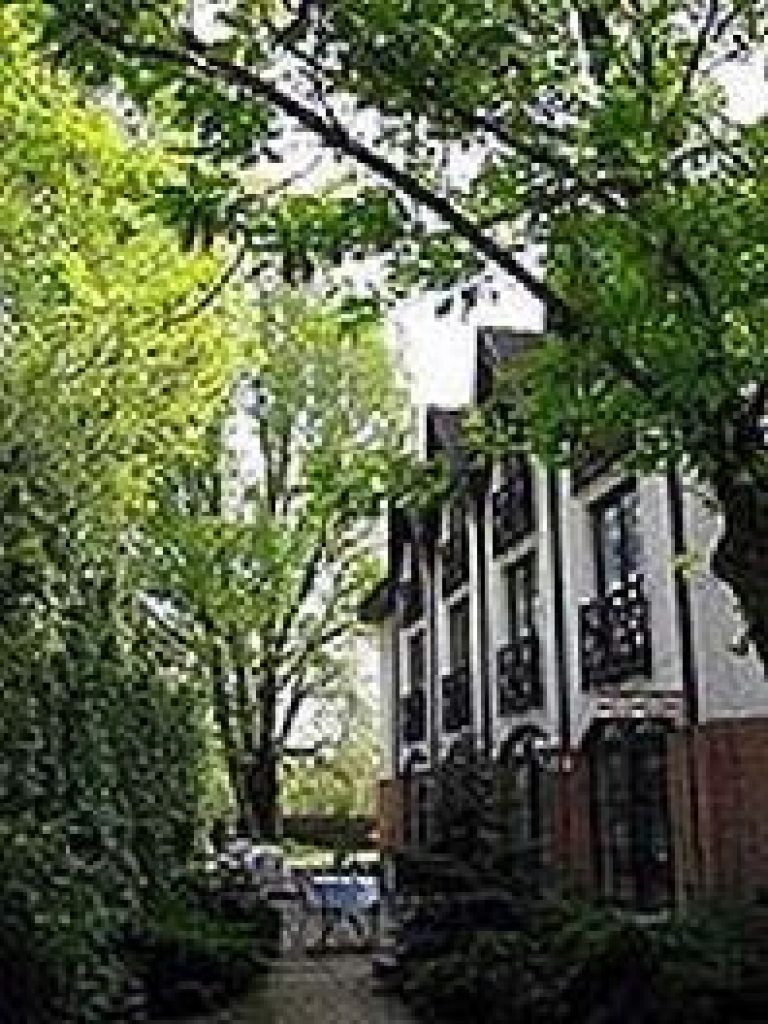 Volo + Hotel Cagliari - Budapest - Bed Breakfast Hotel Budapest da 347.27€