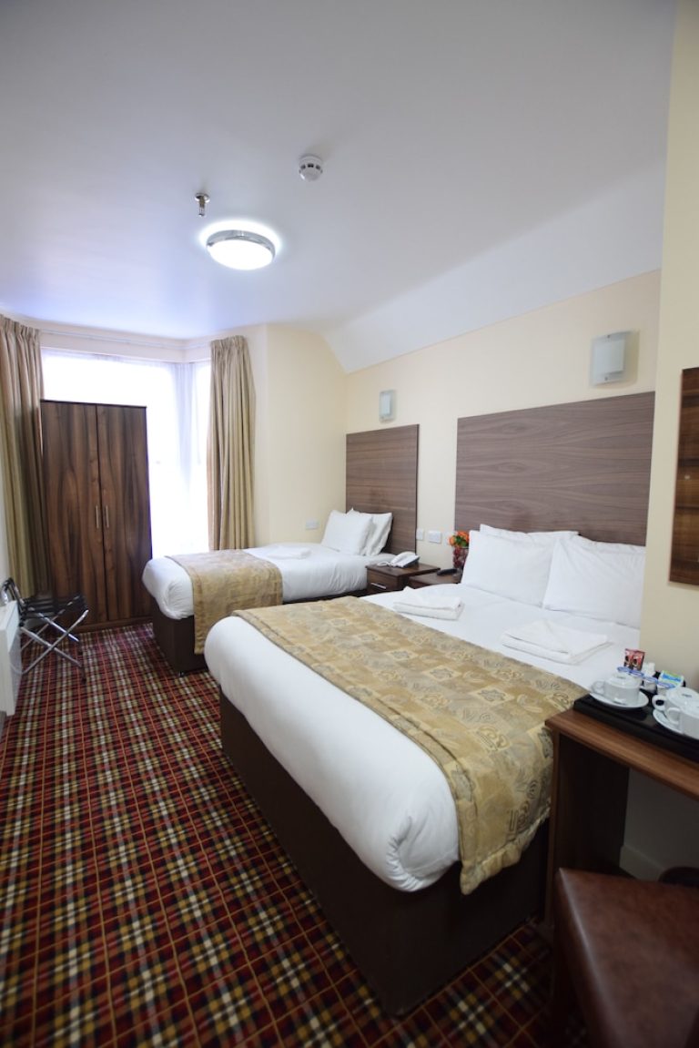 Volo + Hotel Cagliari - Londra - Lucky 8 Hotel da 167.83€
