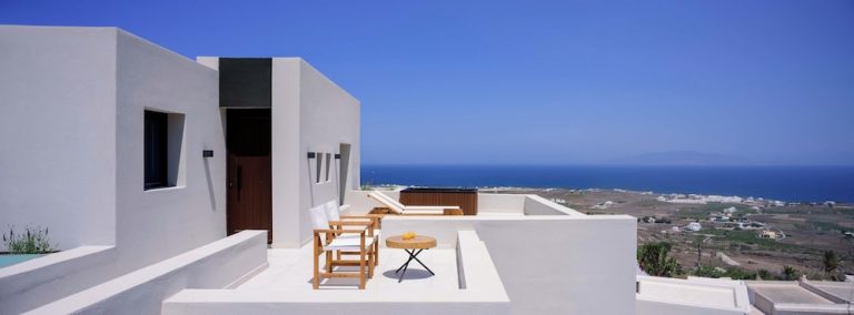 Volo + Hotel Cagliari - Mesariá - Ryolithos Suites da 722.01€