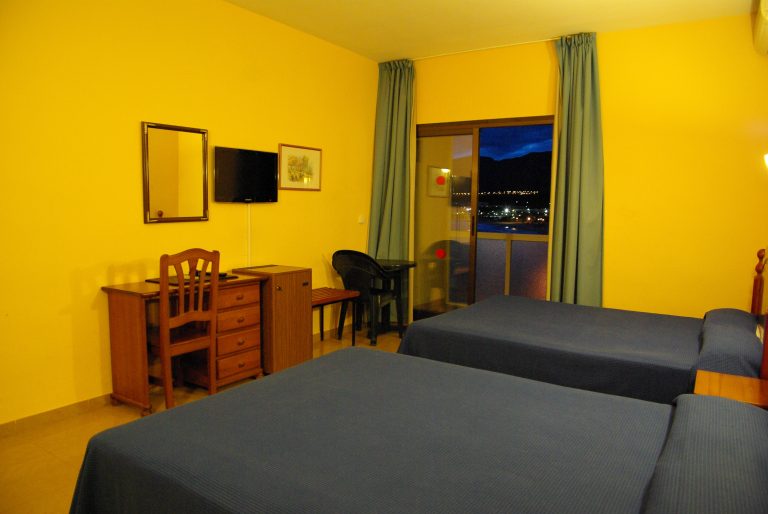 Volo + Hotel Milano - Miami Platja - Medplaya Hotel Vistamar Costa Dorada da 262.24€