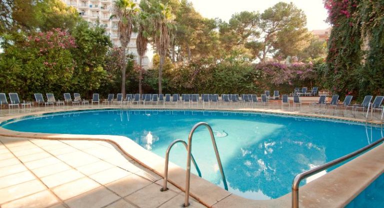 Volo + Hotel Genova - Palma di Maiorca - Ipanema Park da 578.69€