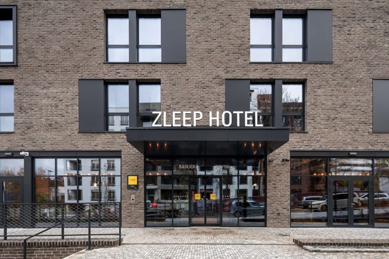 Volo + Hotel Milano - Praga - Zleep Hotel Prague da 101.71€