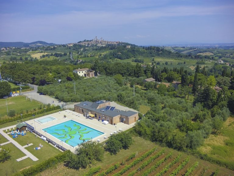 Volo + Hotel Cagliari - Toscana, Italia - Camping Il Boschetto Di Piemma da 171.64€