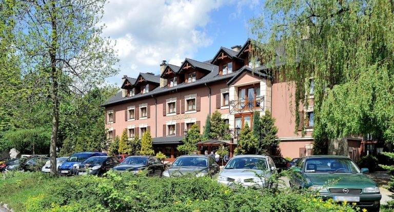Volo + Hotel Catania - Katowice - Hotel Diament Vacanza Katowice - Siemianowice da 159.88€