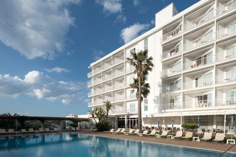 Volo + Hotel Catania - Mahon - Hotel Agamenón da 864.17€