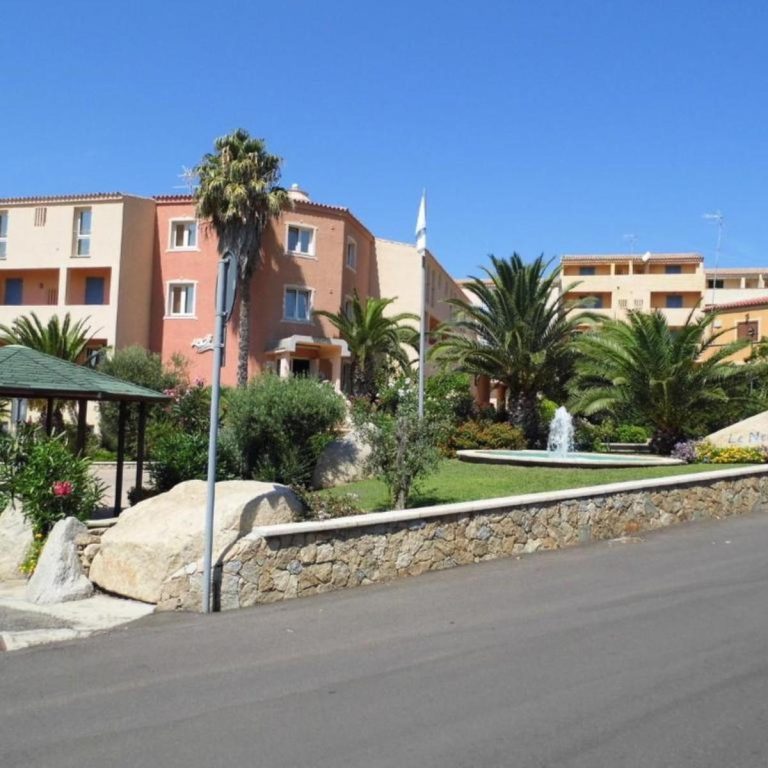 Volo + Hotel Catania - Palau - Le Nereidi Hotel Residence & Conference da 572.88€