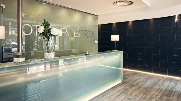 Volo + Hotel Catania - Venezia - Hotel Roberta da 113.54€