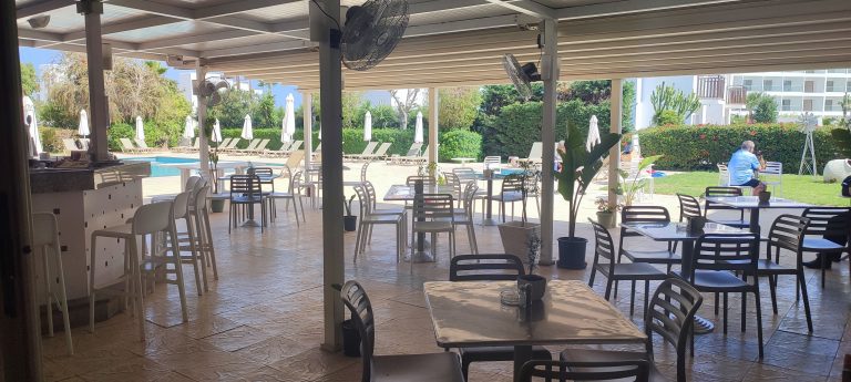 Volo + Hotel Firenze - Ayia Napa - Mandalena Hotel Apartments da 442.22€
