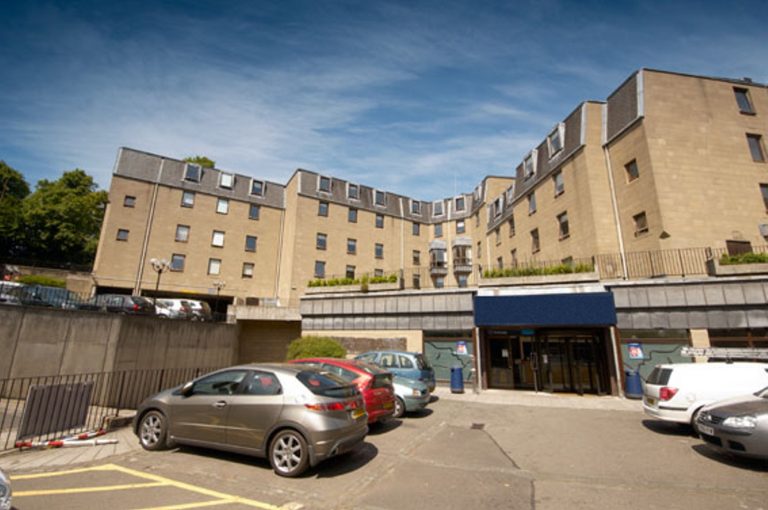 Volo + Hotel Firenze - Edimburgo - Britannia Edinburgh Hotel da 672.6€