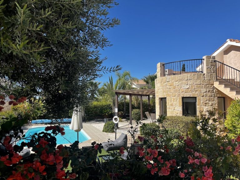 Volo + Hotel Milano - Kouklia - 103 KOK - Stay Athena Villa da 850.1€