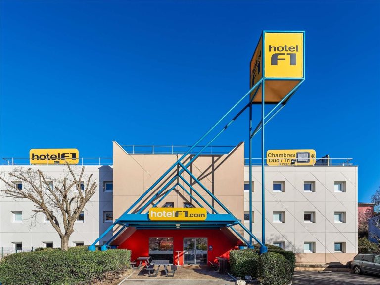 Volo + Hotel Napoli - Paris Orly - hotelF1 Chilly Mazarin les Champarts da 381.97€