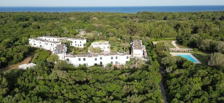 Volo + Hotel Milano - Otranto - Residence Altair - Serra degli Alimini da 179.3€