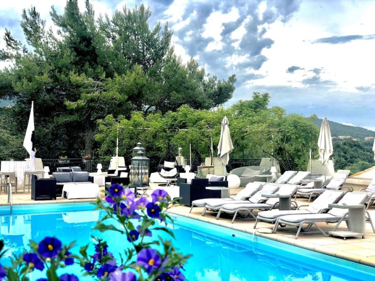 Volo + Hotel Milano - Ajaccio - Hotel & Appartements Acqua Dolce da 462.6€