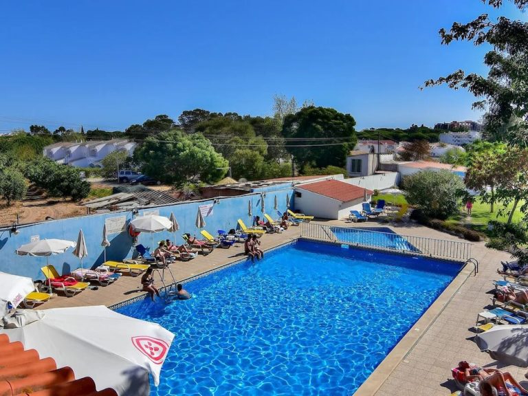Volo + Hotel Milano - Albufeira - Apartamentos Vale de Carros by Umbral da 134.09€