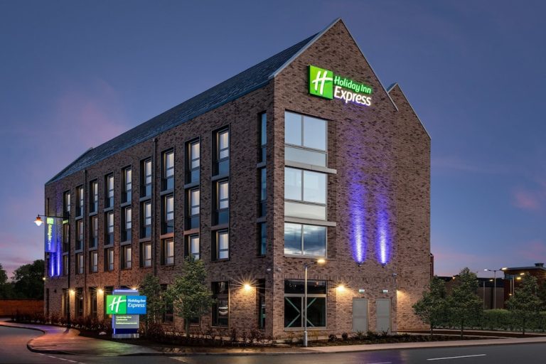 Volo + Hotel Milano - Cambridge, Cambridgeshire - Holiday Inn Express CAMBRIDGE WEST - CAMBOURNE by IHG da 104.29€