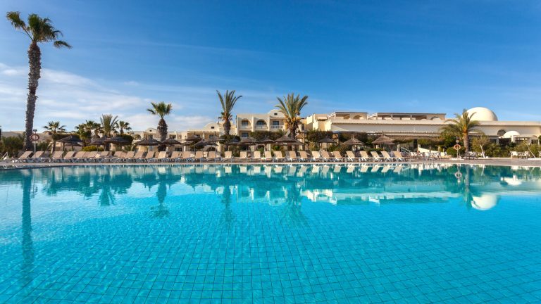 Volo + Hotel Milano - Città di Djerba Midun - Djerba Aqua Resort da 527.42€