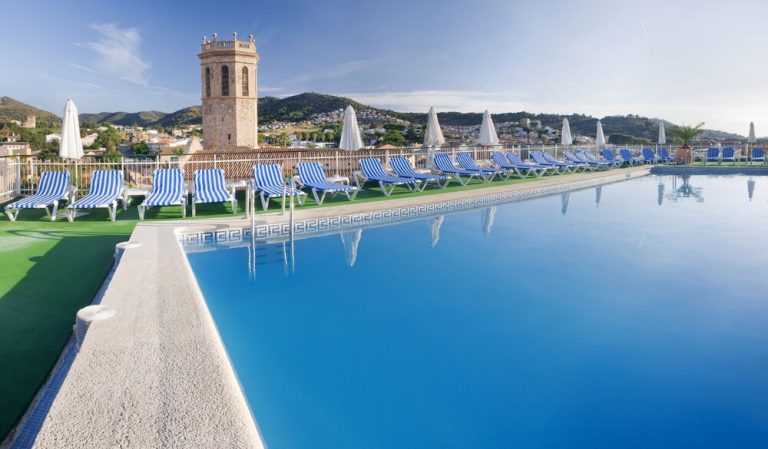 Volo + Hotel Milano - Costa Barcelona, Spagna - Mercè da 83.2€
