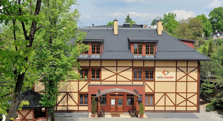 Volo + Hotel Milano - Katowice - Hotel Diament Bella Notte Katowice - Chorzów da 171.59€