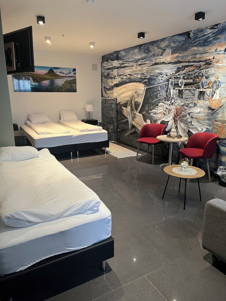 Volo + Hotel Milano - Reykjavik, Aeroporto di Keflavík - Hotel Duus by Keflavik Airport da 441.32€