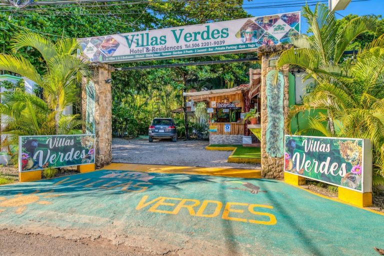 Volo + Hotel Milano - Sámara - Villas Verdes da 1280.32€
