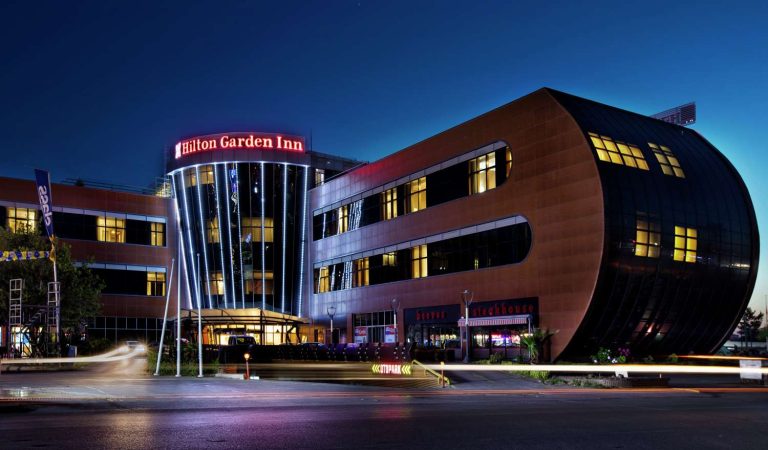 Volo + Hotel Milano - Tuzla - Hilton Garden Inn Kocaeli Sekerpinar da 429.34€