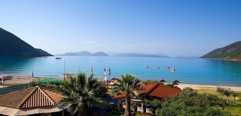 Volo + Hotel Milano - Vasilikí - Hotel Grand Nefeli da 611.59€