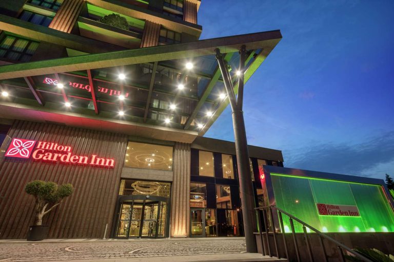 Volo + Hotel Milano - Yalova - Hilton Garden Inn Yalova da 451.7€