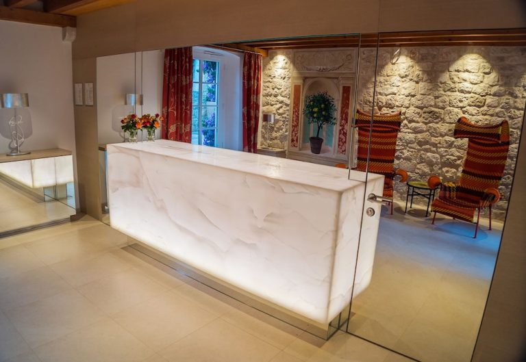 Volo + Hotel Napoli - Sutivan, Brazza - Hotel Lemongarden - Adults Only da 1281.04€