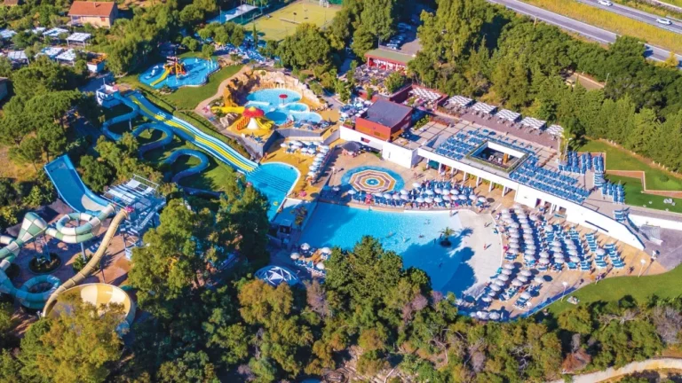 COSTA VERDE ACQUA PARK SPA HOTEL a Cefalu, Sicilia: Soggiorno+Nave+Auto al seguito - 7 notti da 1394€